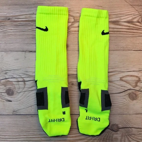 Nike Underwear Socks Nike Elite Crew Socks Poshmark